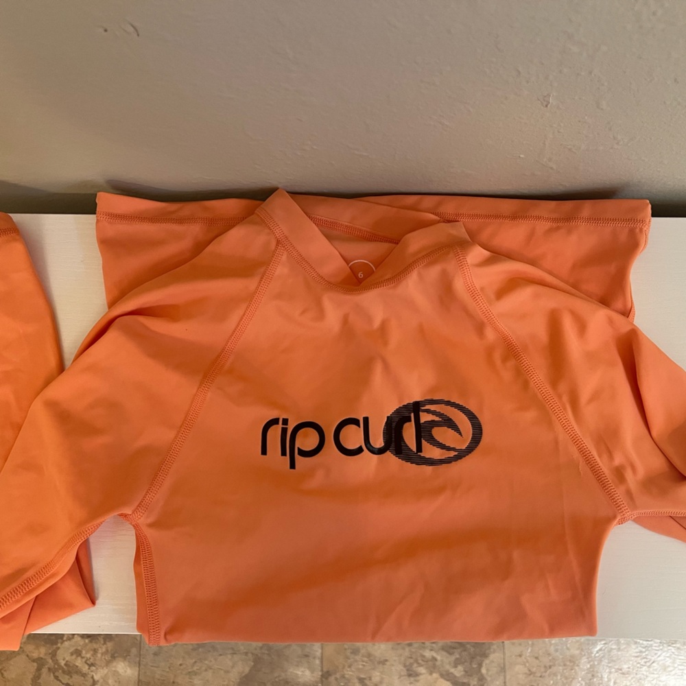 Ripcurl rash guard